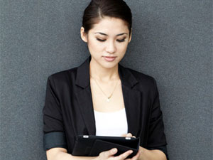 Managing events using mobile technology and devices mobile event technology