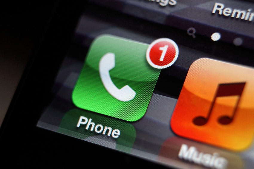 why missed calls and bad telephone experiences harm your company infographic why missed calls and bad telephone experiences harm your company infographic