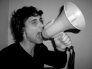 How to Successfully Pitch your Press Release to the Media