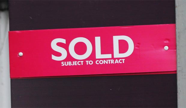 How to Buy or Sell a Business Privately