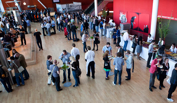 Checklist For Promoting Your Event Through Social Media (Infographic)