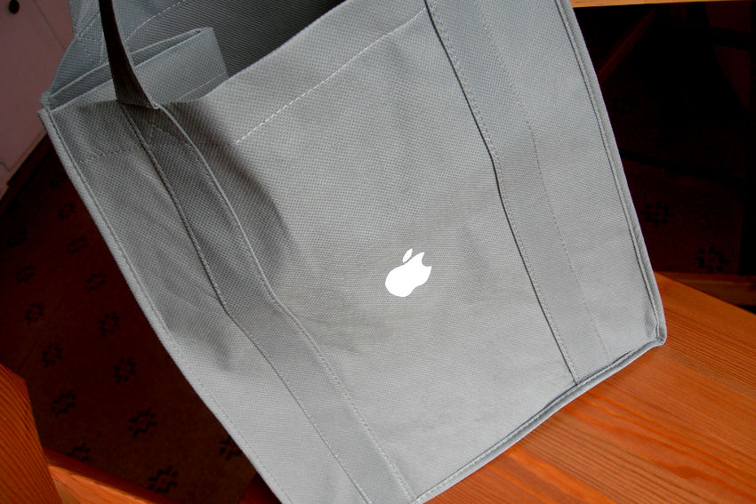 Physical Branding is Still Necessary for Small Businesses