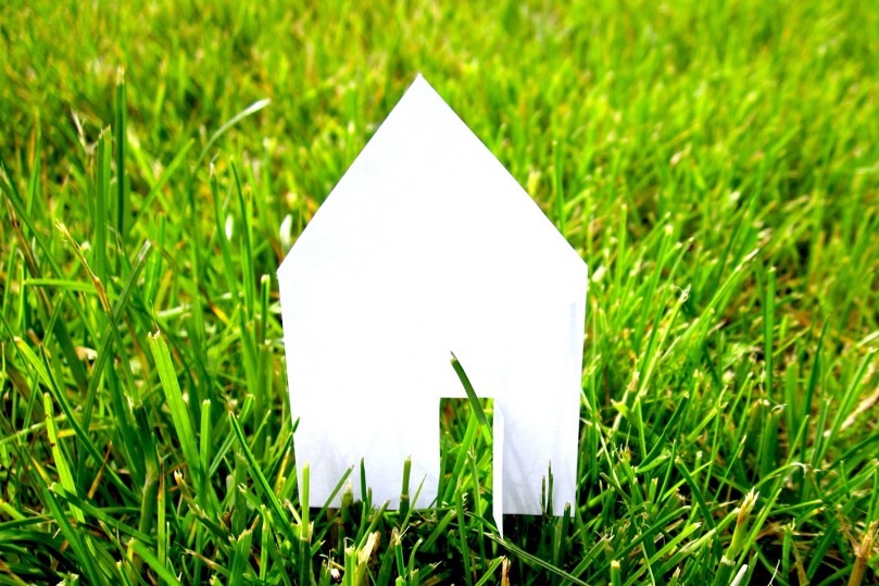 The Snowball Effect of Wealth and Property
