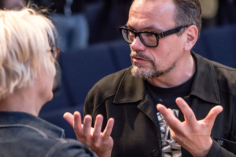 Hand gesture in business conversation