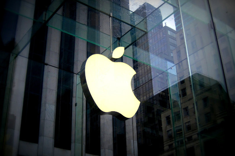 How Does Apple Stay Ahead of the Game Without Investing Extensively on R&D?