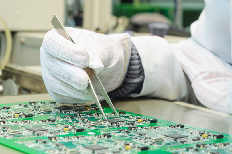 The Importance of Linear Stages and Motion Systems in Semiconductor Device Manufacturing