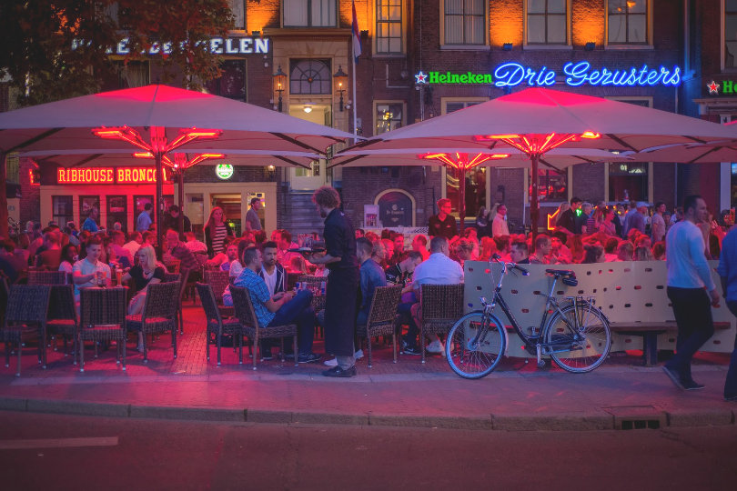 6 Reasons Why Working at a Restaurant Could Be Good For You