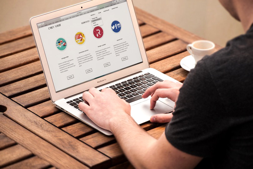 How to Steer Your Multinational Web Pages Away From Catastrophe