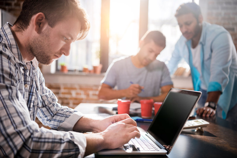 Renting a Computer for Business: Lucrative?