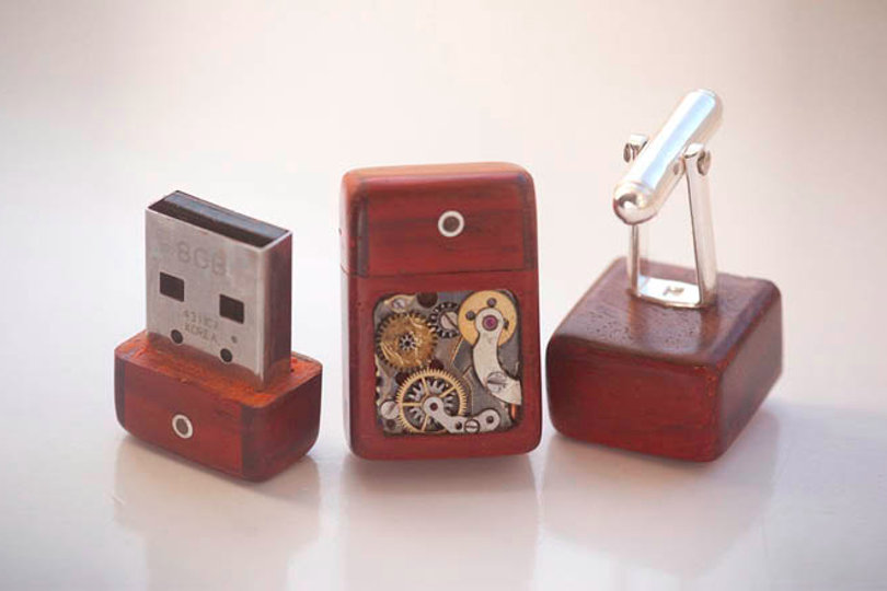 8GB USB cufflinks