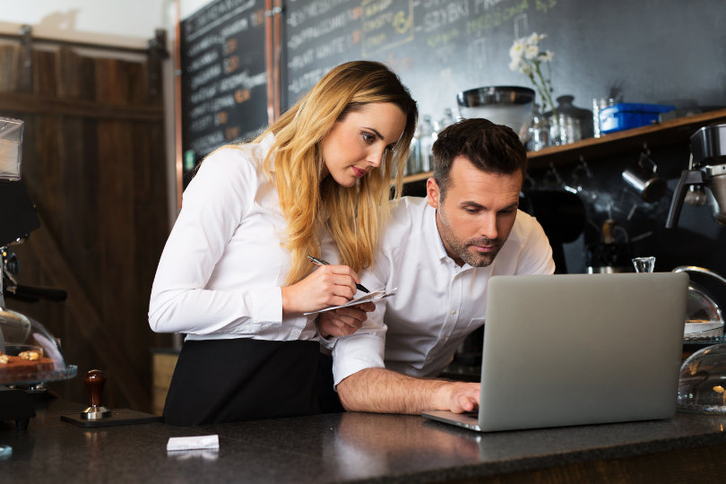 14 Apps Restaurant Owners Can’t Live Without