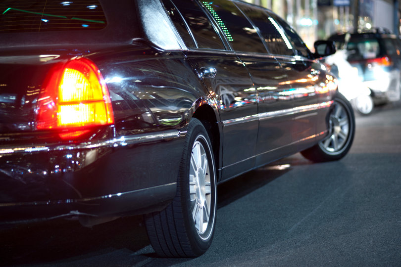 Travel in Style with a Professional Limo Service – for Business or Leisure