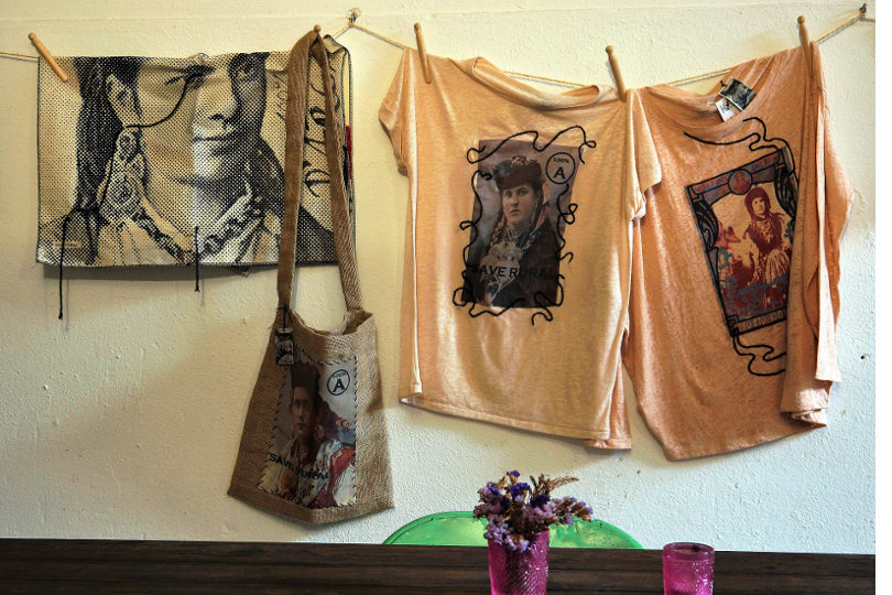 How to Market Your T-Shirt Printing Business