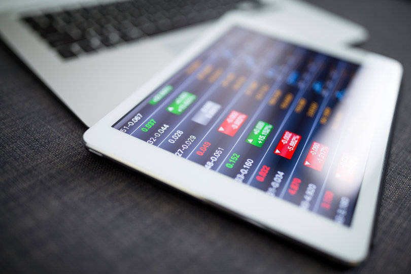 Day trading using digital tablet