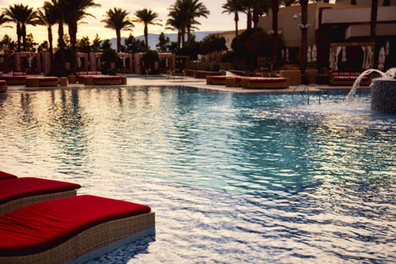 Las Vegas hotel poolside