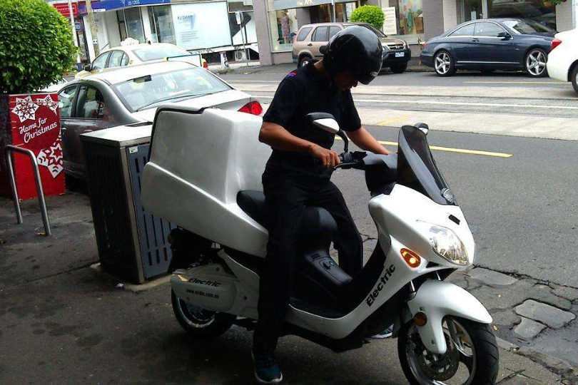 Electric cargo bike