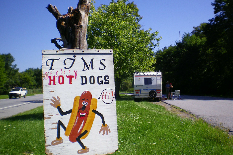 Hot dog truck