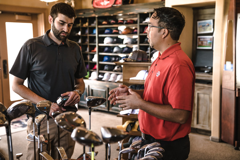 How To Improve Your Sales Skills: 4 Tips