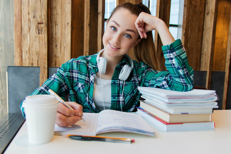 6 Business Ideas To Start In College With No Special Skills