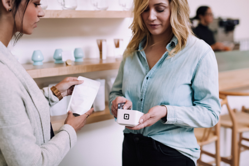 8 Tips To Choose A Perfect Credit Card For Your Needs In UAE