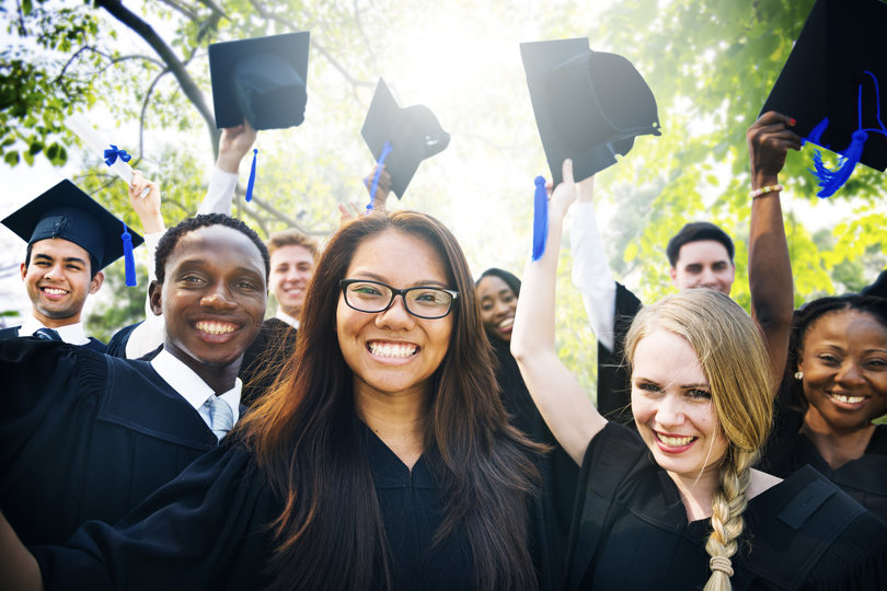 How A Carpenter’s Hard Work Paid For 33 Strangers’ College Education