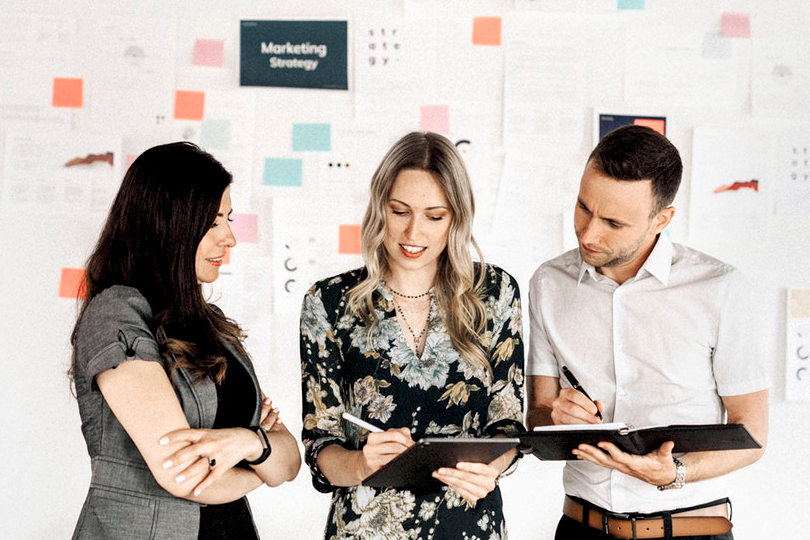 HR team doing background check