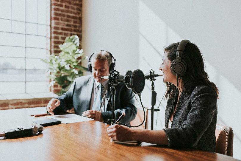 Launching a Podcast: 13 Best Practices for Beginners