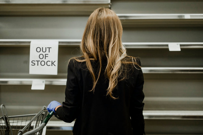 Out of stock - an issue with first-mover strategy