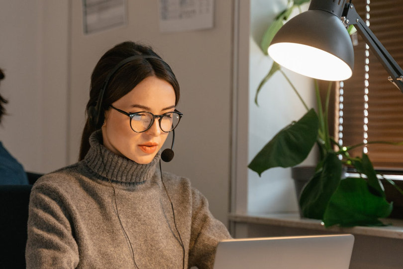 Call center staff using cloud solutions