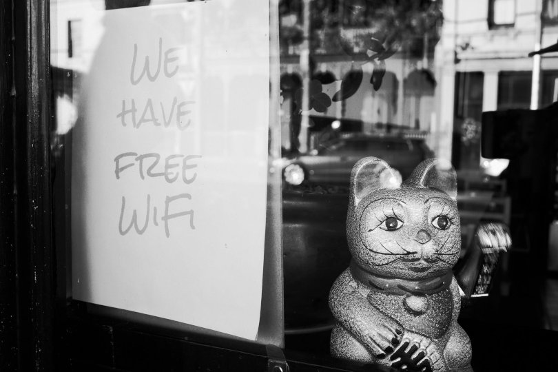 How to Protect Online Safety When Travelling Abroad?