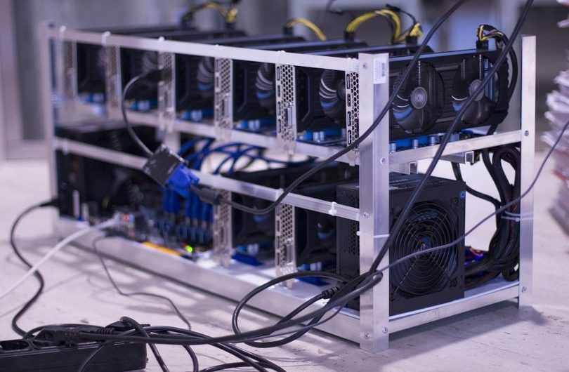 Cryptocurrency mining rig