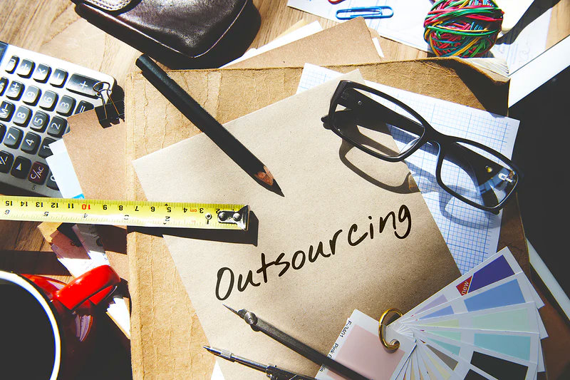 In-House vs. Outsourcing