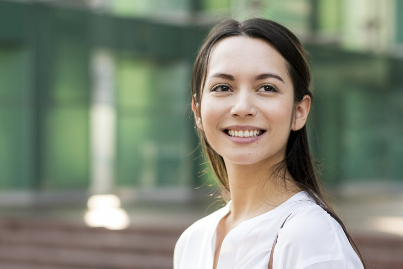 A woman who is free of money