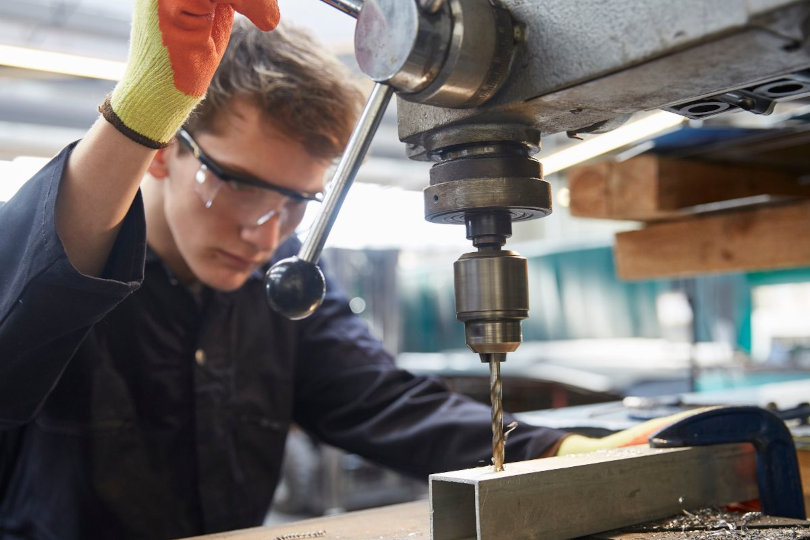 The Top Reasons Why You Should Undertake an Apprenticeship