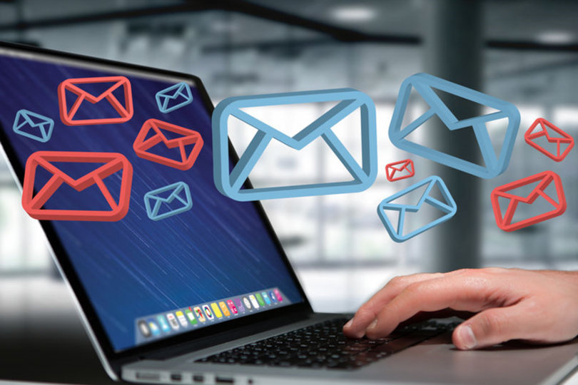 Efficient Emailing Campaigns for Learners